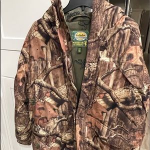 Cabelas MTO50 GORE-TEX insulated jacket and bibs (scent lok) Only worn twice